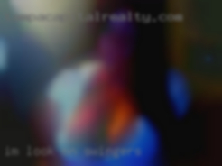 I'm MN swingers look for intimate  moments.